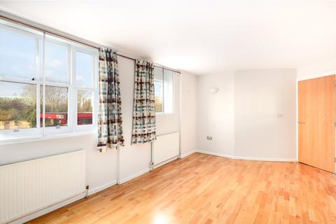 Flat 3, 52 Grove Road, London, E3 5DU
