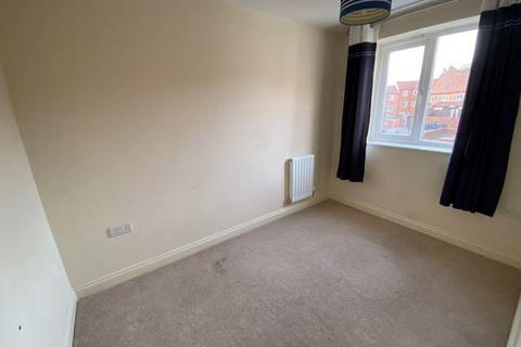 10 Larch Close, Nuneaton, CV10 9FE