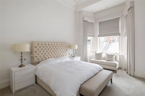 undefined, Cadogan Square, Knightsbridge, London