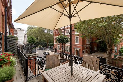 undefined, Cadogan Square, Knightsbridge, London