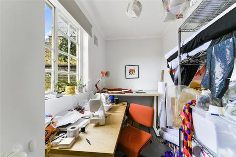27a Brookfield Road, Hackney, London, E9 5AH