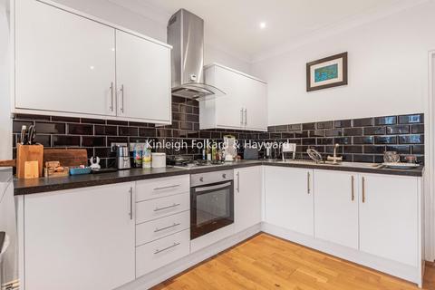 Flat 1, 11a Faversham Road, London, SE6 4XE