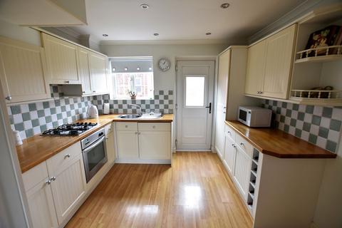 21 Ashford Road, Feltham, TW13 4QR