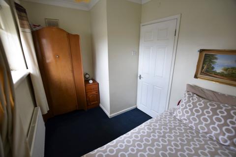 21 Ashford Road, Feltham, TW13 4QR