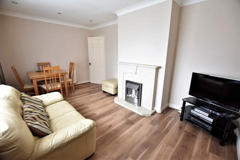 21 Ashford Road, Feltham, TW13 4QR