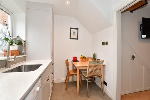 469 Middleton Road, Carshalton, SM5 1HU