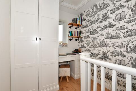469 Middleton Road, Carshalton, SM5 1HU