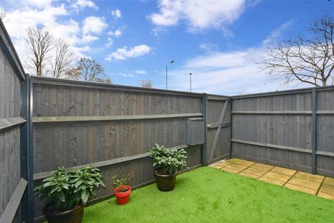 469 Middleton Road, Carshalton, SM5 1HU