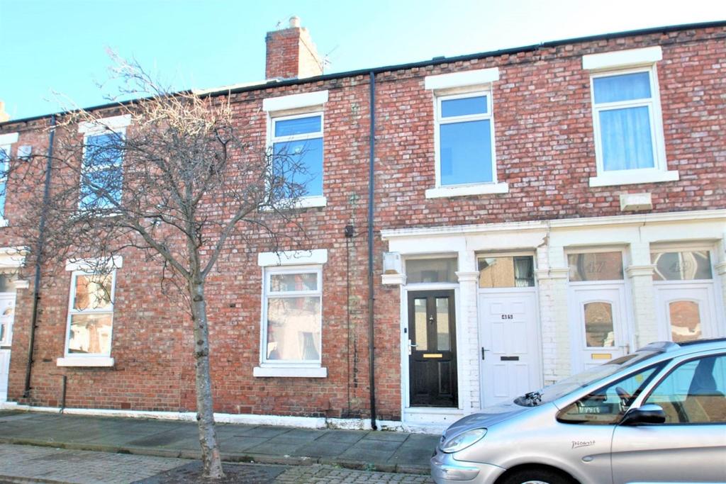 Marshall Wallis Road, South Shields 3 bed flat £50,000