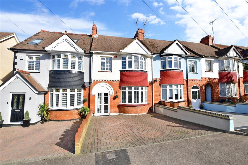 Broadway, Gillingham, Kent 3 bed terraced house £380,000