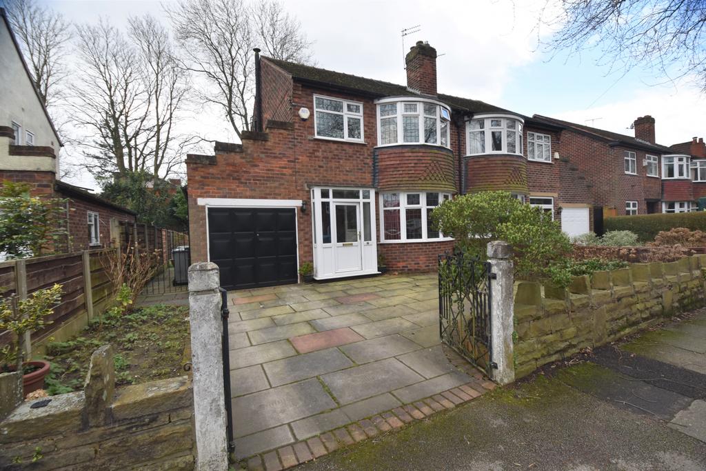 Winchester Road, Urmston, M41 3 bed semidetached house £350,000