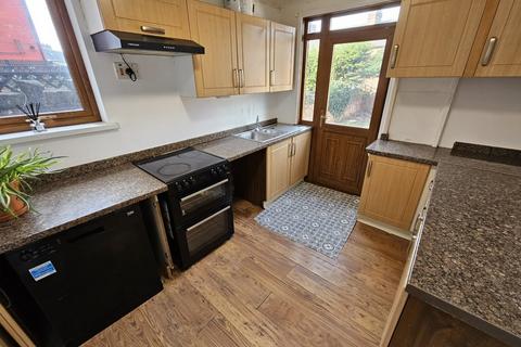 3 bedroom house to rent, Hawthorne Street, Barnsley