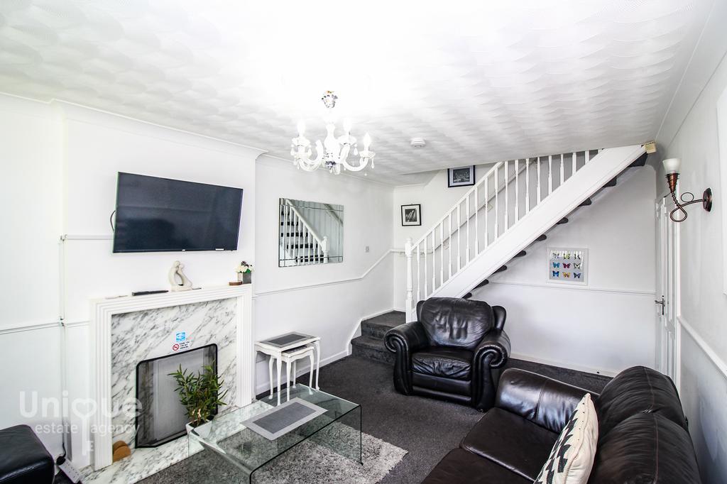 Frobisher Drive, Lytham St. Annes, FY8 3 bed detached house £250,000