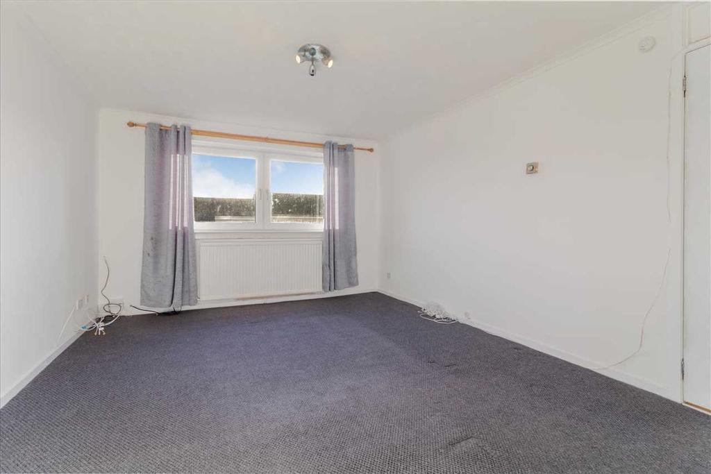 Juniper Avenue, Greenhills, EAST KILBRIDE 2 bed apartment £56,000