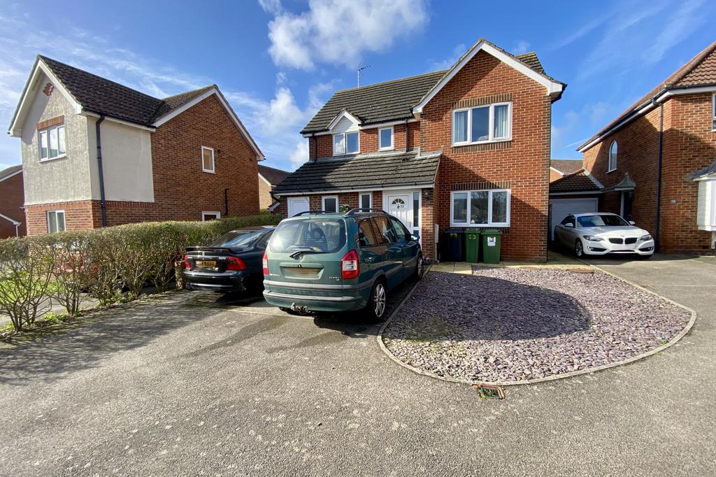 Sheffield Park Way, Eastbourne, East Sussex, BN23 4 bed detached house
