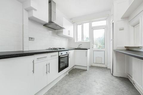 11 Brook Close, London, SW20 9LP