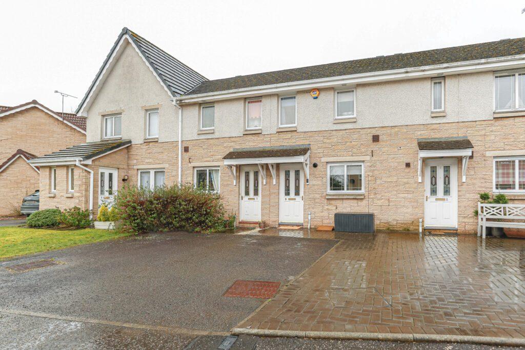 Targe Wynd, Stirling, FK8 2 bed terraced house £132,500