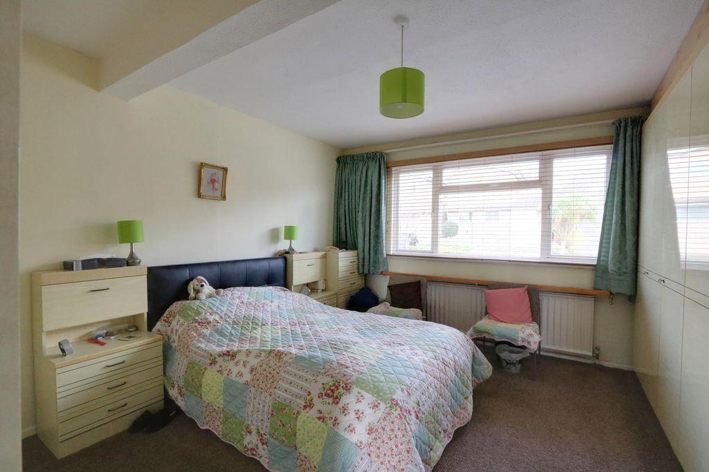 Bedroom 1 (Double)