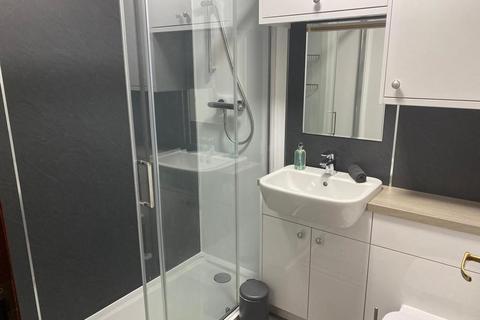 2 bedroom flat to rent, Picktillum Avenue, City Centre, Aberdeen, AB25