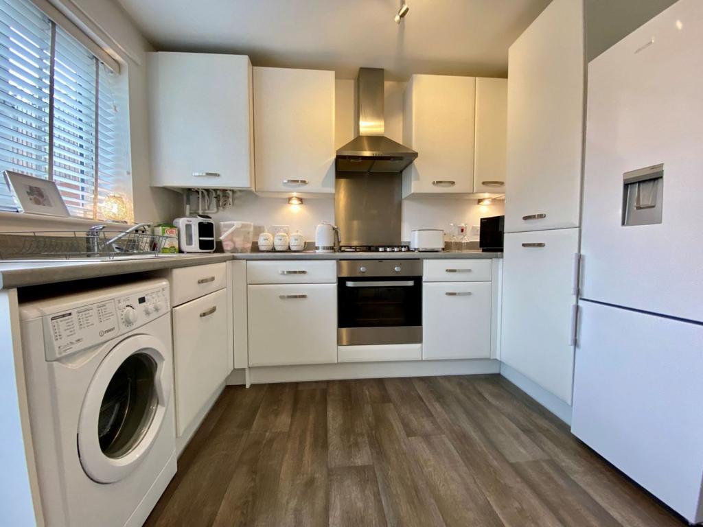 Kitchen / dining room