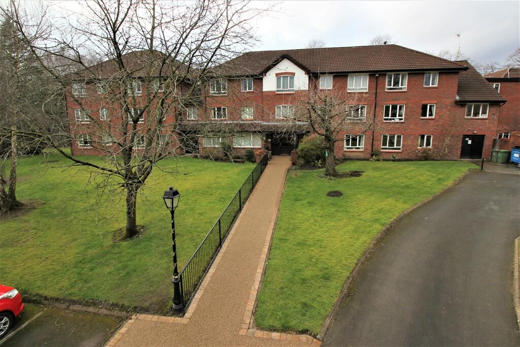 The Hawthorns Stretford 2 bed apartment for sale £149,950