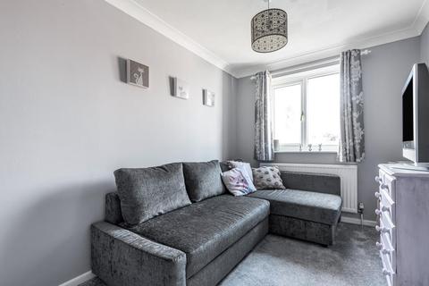 37 Bushy Close, Oxford, OX2 9SJ