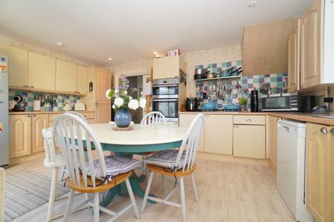 59 Breval Crescent, Clydebank, G81 6LS