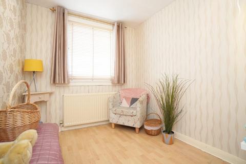 59 Breval Crescent, Clydebank, G81 6LS