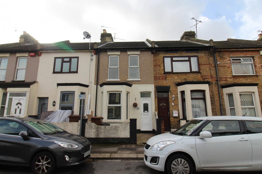 May Road, Gillingham, Kent, ME7 2 bed terraced house for sale £225,000