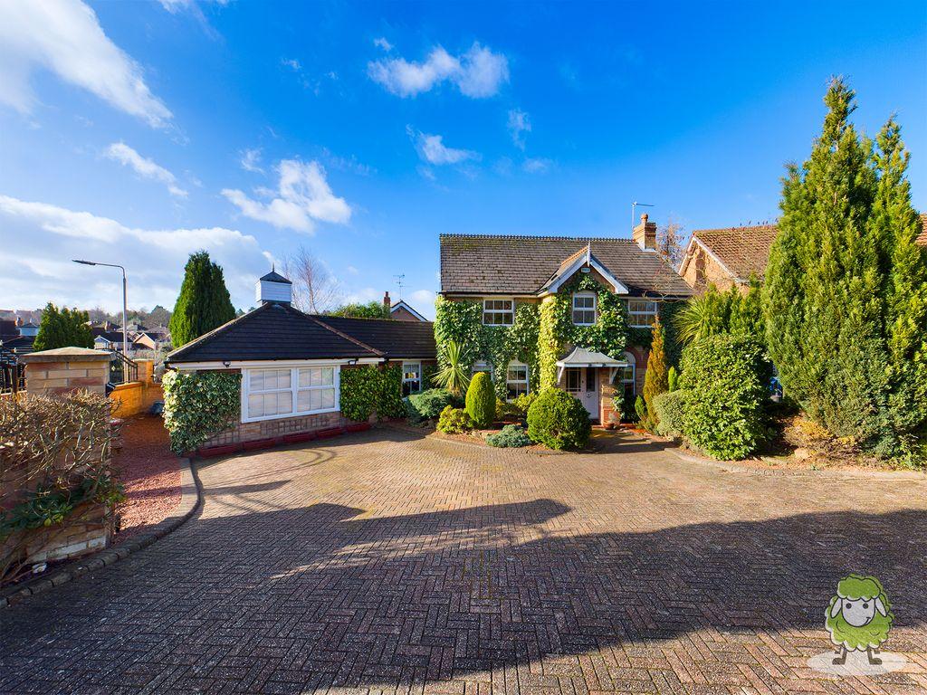 Johnson Drive, Mansfield NG18 4BB 4 bed detached house £400,000