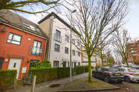164 Broughton Lane, Salford, M7 1UF