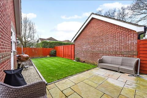 3 bedroom detached house for sale, Kiln Field, Liss, Hampshire