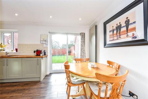 3 bedroom detached house for sale, Kiln Field, Liss, Hampshire