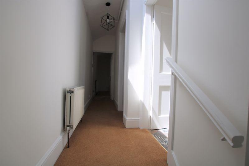 27 A High Street