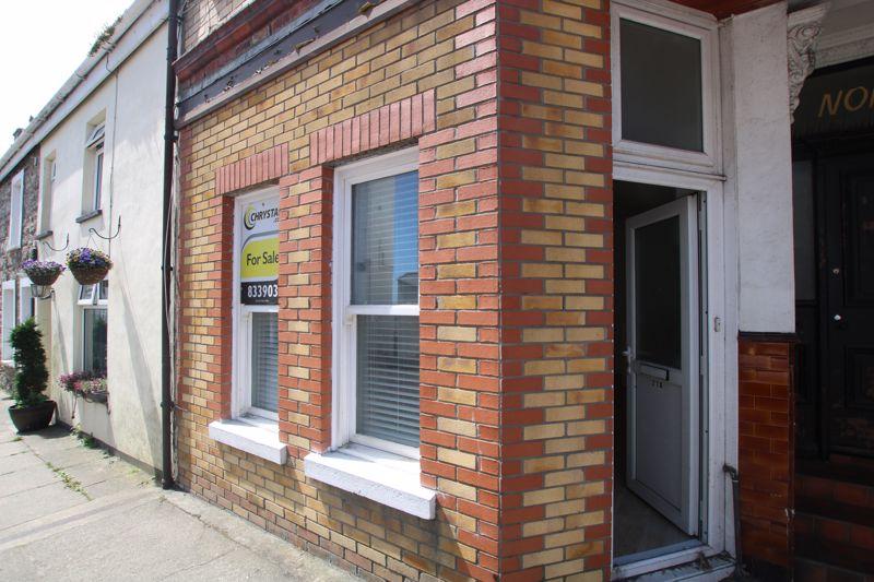 27 A High Street