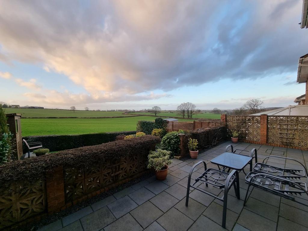 Lea View, Cleobury Mortimer, Kidderminster, DY14 4 bed detached house £1,500 pcm (£346 pw)