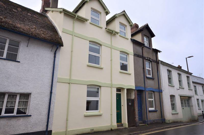 19 Ford Street, Moretonhampstead, Devon 4 bed terraced house £399,000