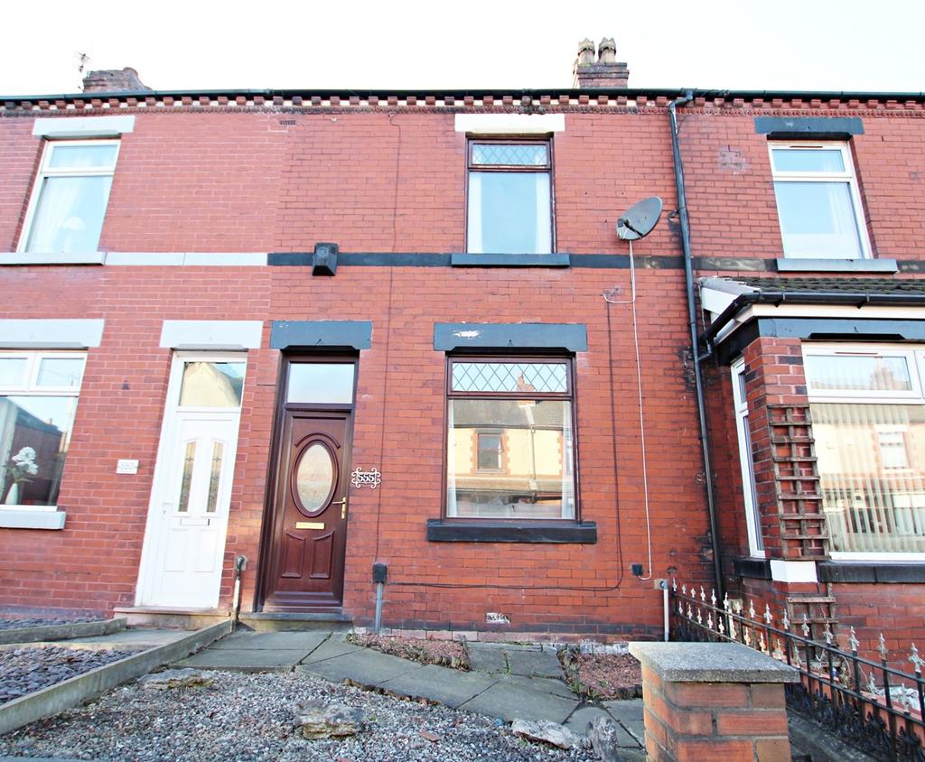 Wigan Road, AshtoninMakerfield, Wigan, WN4 2 bed terraced house £