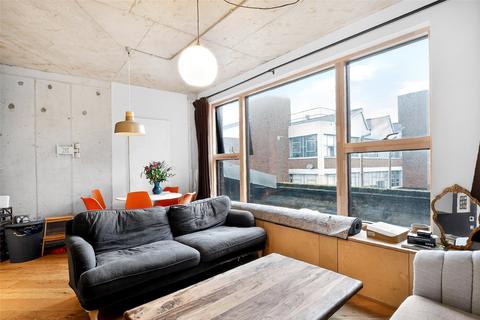 3 bedroom apartment to rent, Wallis Road, London, E9