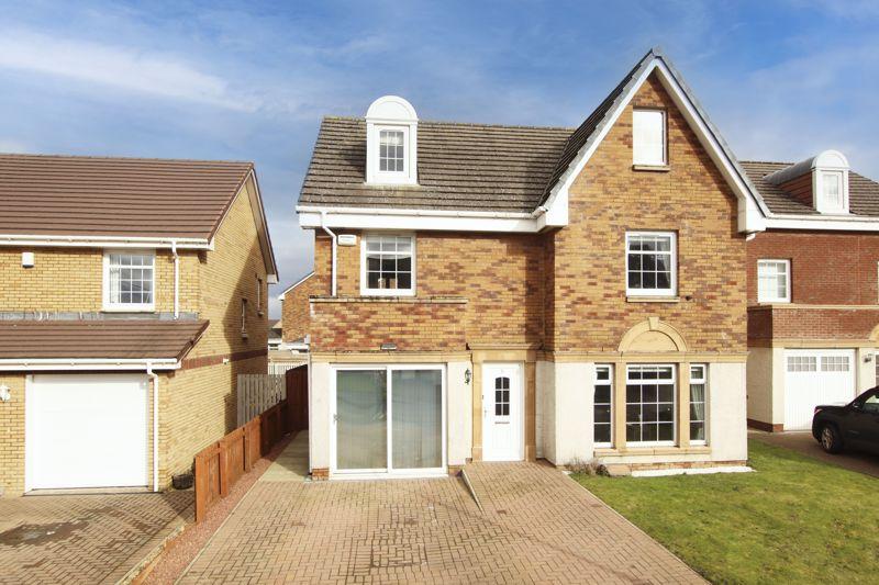 Provost Crescent, Netherburn 5 bed detached villa £244,995