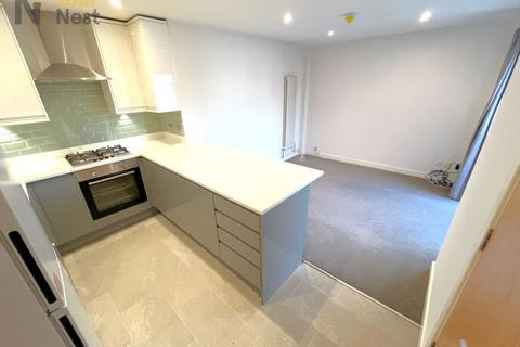 undefined, Apartment 6 , Derwentwater Terrace, Headingley, Leeds, LS6 3JL