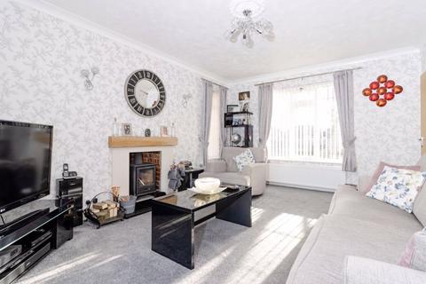 2 Brook Barn Way, Goring By Sea, Worthing, BN12 4DW