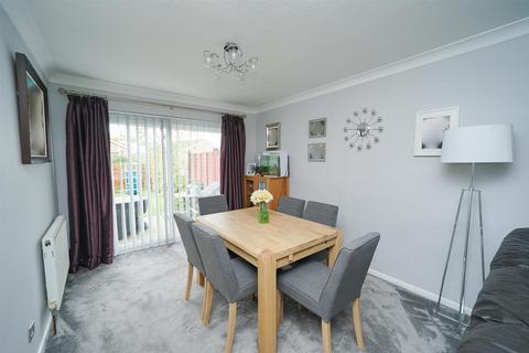 20 Woodside Way, Leighton Buzzard, LU7 2PN