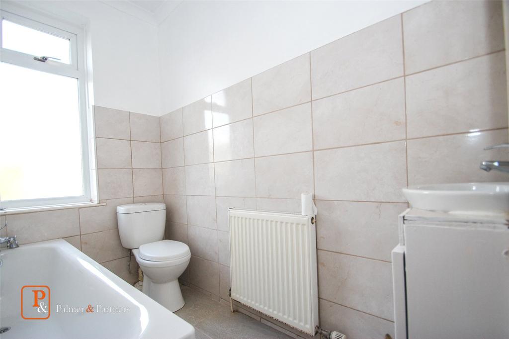 Pearl Road, Ipswich, IP1 2 bed bungalow £875 pcm (£202 pw)