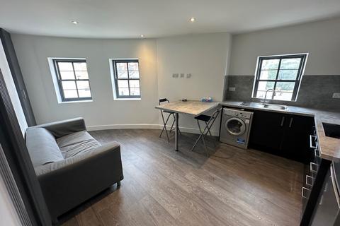 2 bedroom apartment to rent, 7 Mill View, New St, CV31 1AS