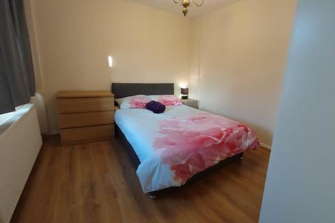 3 bedroom house to rent - Sussex Road, Kettering
