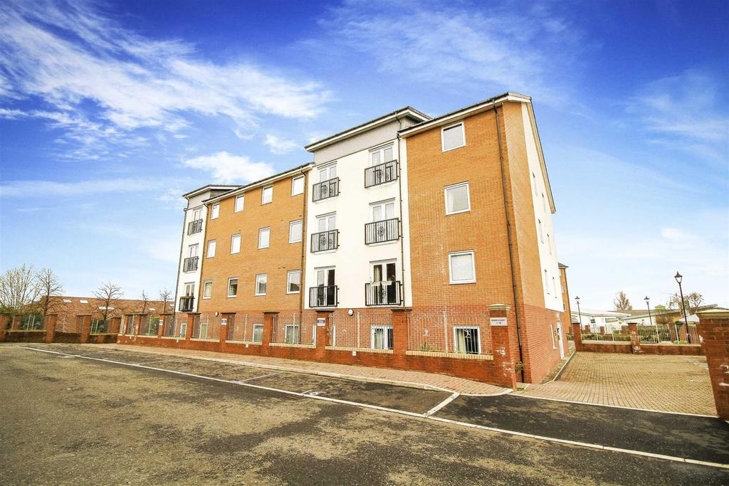 Ennis Court, Sanderson Villas, Gateshead 2 bed flat £110,000