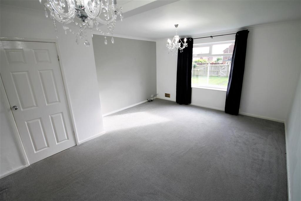 Open Plan Living and Dining Room