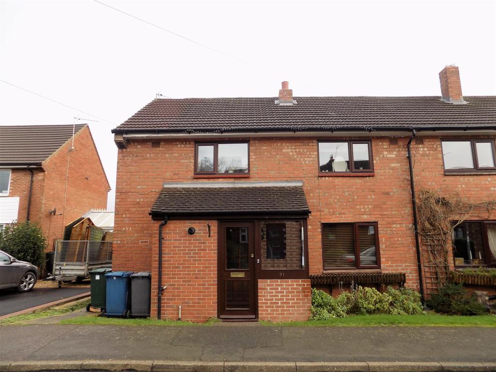 Trenchard Close, Newton, Nottingham 3 bed semidetached house for sale