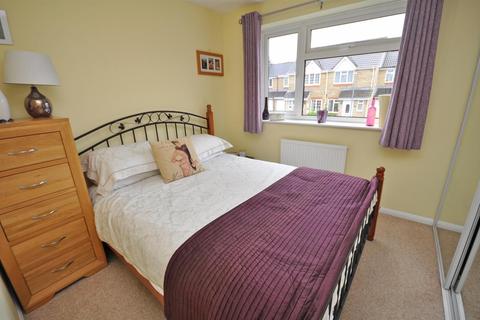 17 Blacksmiths Copse, Hailsham, BN27 3XB